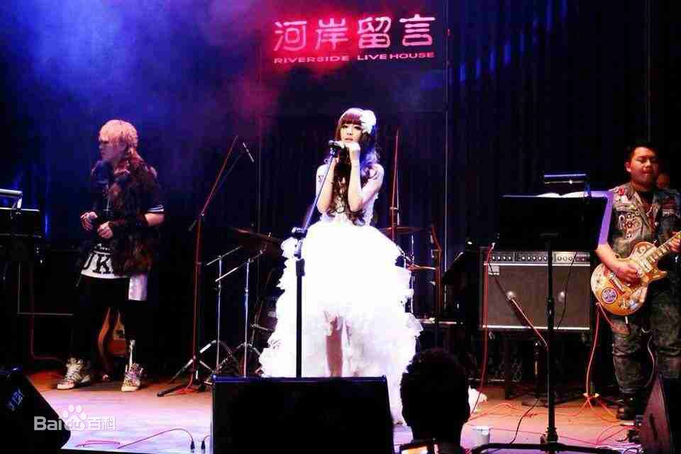 http://m.omega3-ala.com/pics/star/pic/ed00356f0e46586f7dd016a3c0e5cf63.jpg