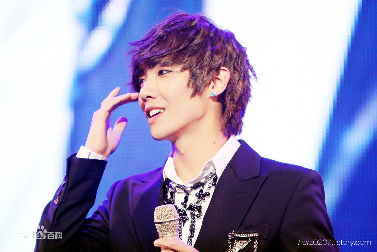 http://m.omega3-ala.com/pics/star/pic/f71100336b9b787f6a853c5e0186cbbd.jpg
