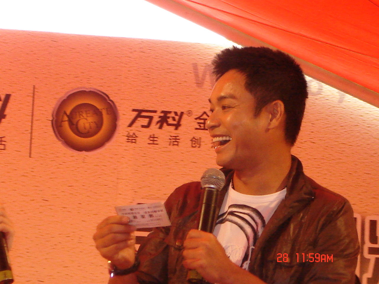 http://m.omega3-ala.com/pics/star/pic/f9f15c41fc62327baf8468113e6d27e8.jpg