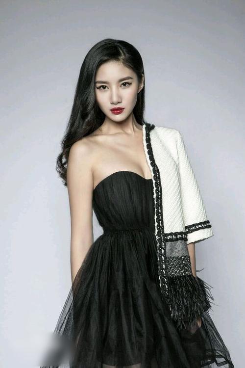 http://m.omega3-ala.com/pics/star/pic/fd8fdb4d33f7de95f11d575354b7c68e.jpg